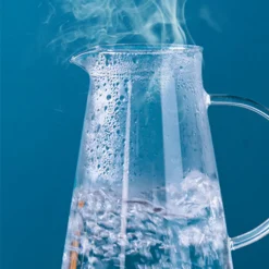 Glaskrug 2 Liter Karaffe Trinkflasche Aus Borosilikatglas Mit Deckel 8 Glaskrug 2 Liter Karaffe Trinkflasche Aus Borosilikatglas Mit Deckel -Brutzellust Verkaufsgeschäft 29662325c24521e523e3a3e85a844c74