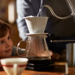 Tchibo Glaskaraffe, Borosilikatglas, Deckel, Hitzebeständig, 600ml 14 Tchibo Glaskaraffe, Borosilikatglas, Deckel, Hitzebeständig, 600ml -Brutzellust Verkaufsgeschäft 2f713203a3f76c82e43b9445651b3a17