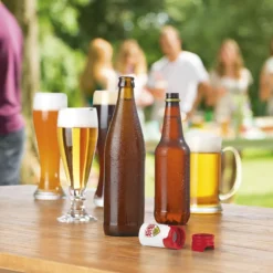 Tatse Hero VFB Stuttgart Bier Flaschenaufsatz Flaschen Aufsatz Ausgießer Set -Brutzellust Verkaufsgeschäft 3df274d1808d6a63d83c33208151e33d