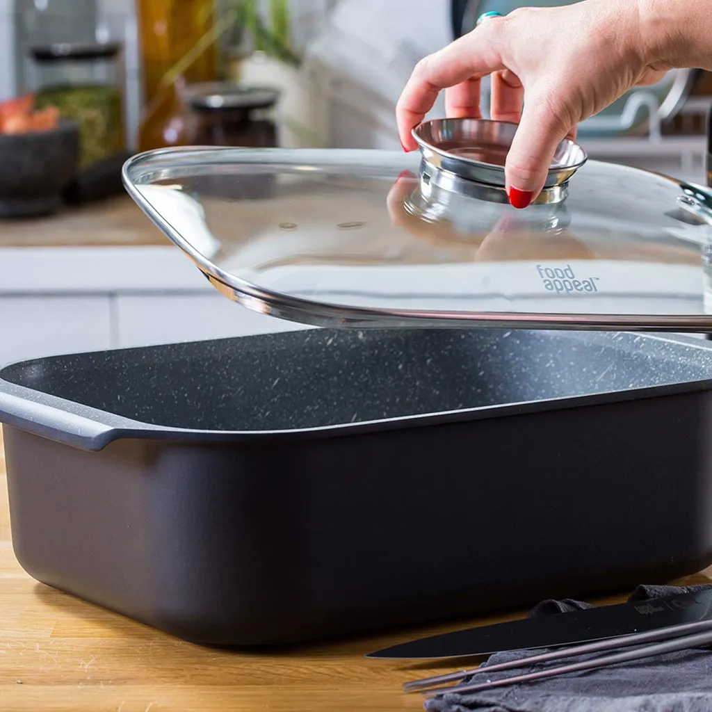 Food Appeal Black Marble Kasserolle, Kochtopf, Röster Mit Aromatischem Glasdeckel, Anti-haft Beschichtung | Schwarzes Marmor Design | Für Gasherd, Induktionsherd, Keramikherd Und Elektroherd 5 Food Appeal Black Marble Kasserolle, Kochtopf, Röster Mit Aromatischem Glasdeckel, Anti-haft Beschichtung | Schwarzes Marmor Design | Für Gasherd, Induktionsherd, Keramikherd Und Elektroherd – Bild 5