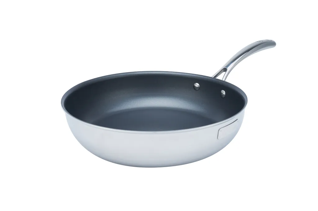 Remoska Edelstahl Topfset Quanta XL - 5-teilig Induktions Töpfe Set, 5l Kochtopf Mit Glasdeckel, 16cm Stielkasserolle, 28cm Edelstahl Wokpfanne, 24cm Und 28cm Pfanne Mit Antihaftbeschichtung 5 Remoska Edelstahl Topfset Quanta XL - 5-teilig Induktions Töpfe Set, 5l Kochtopf Mit Glasdeckel, 16cm Stielkasserolle, 28cm Edelstahl Wokpfanne, 24cm Und 28cm Pfanne Mit Antihaftbeschichtung – Bild 5