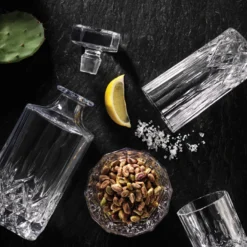 Aida Harvey Decanter Set -Brutzellust Verkaufsgeschäft 5d76b04091aa4892e5e8e67ab40d6614