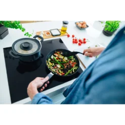 FISKARS Koch-Set 7 Teile Bratpfanne Kochtopf Küchenhelfer Kochmesser Kochlöffel -Brutzellust Verkaufsgeschäft 5d83a59d4026994ab64f85bd0839a573