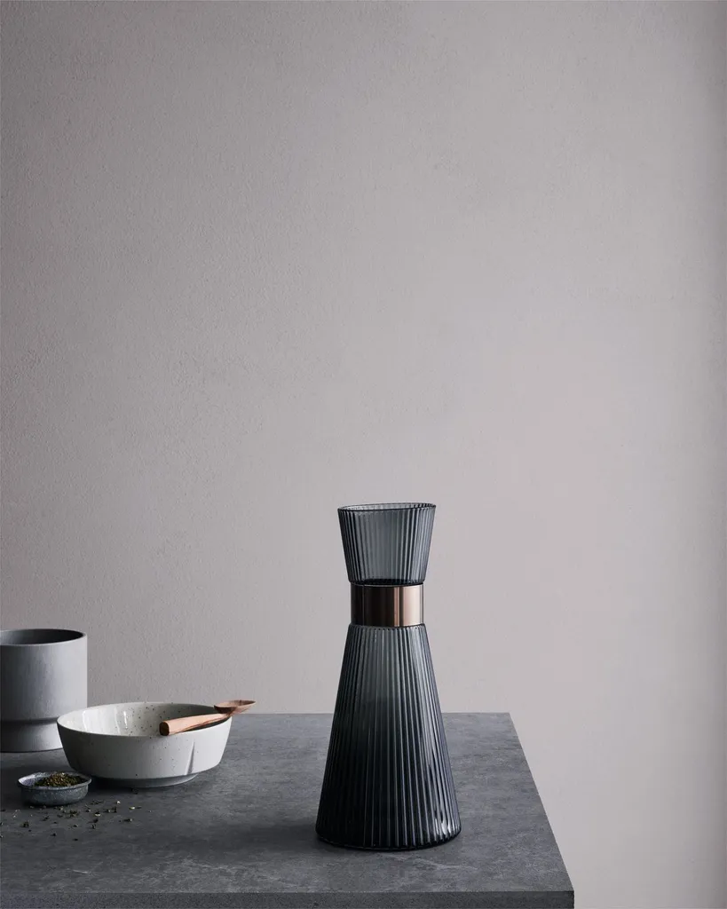 Rosendahl GRAND CRU MOUTHBLOWN Wasserkaraffe Smoke 6 Rosendahl GRAND CRU MOUTHBLOWN Wasserkaraffe Smoke – Bild 6