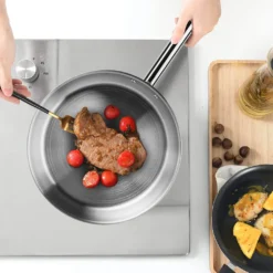 ONVAYA® Edelstahlpfannen-Set | Bratpfanne | Ohne Beschichtung | Induktion & Backofengeeignet | Profipfannen Komplettset | Ø 20/24/28/32cm -Brutzellust Verkaufsgeschäft 847d07b3f7acdc0c52df01aefc28a96e