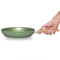 Just Vegan ECO Pfanne Mit Abnehmbarem Griff 24 Cm Aluminium Grün -Brutzellust Verkaufsgeschäft 8707a4082e97c28f31a1598214cfc0d5