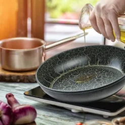 Genius Cerafit Magma Pfanne 28 Cm Glasdeckel Antihaft Keramik Induktion; A24631 -Brutzellust Verkaufsgeschäft 8e28863c615b0d76d2dabf3debecf004