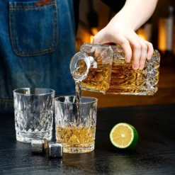 Amisglass Whiskey Karaffe Mit 2 Gläsern, Whiskey Set, 3-teilig, Whisky Dekanter 700ml Und Whisky Gläser 300ml 2 Stück, Kristallgläser & Longdrinkgläser -Brutzellust Verkaufsgeschäft 9000a421021c5b8d73cdc442948d944c