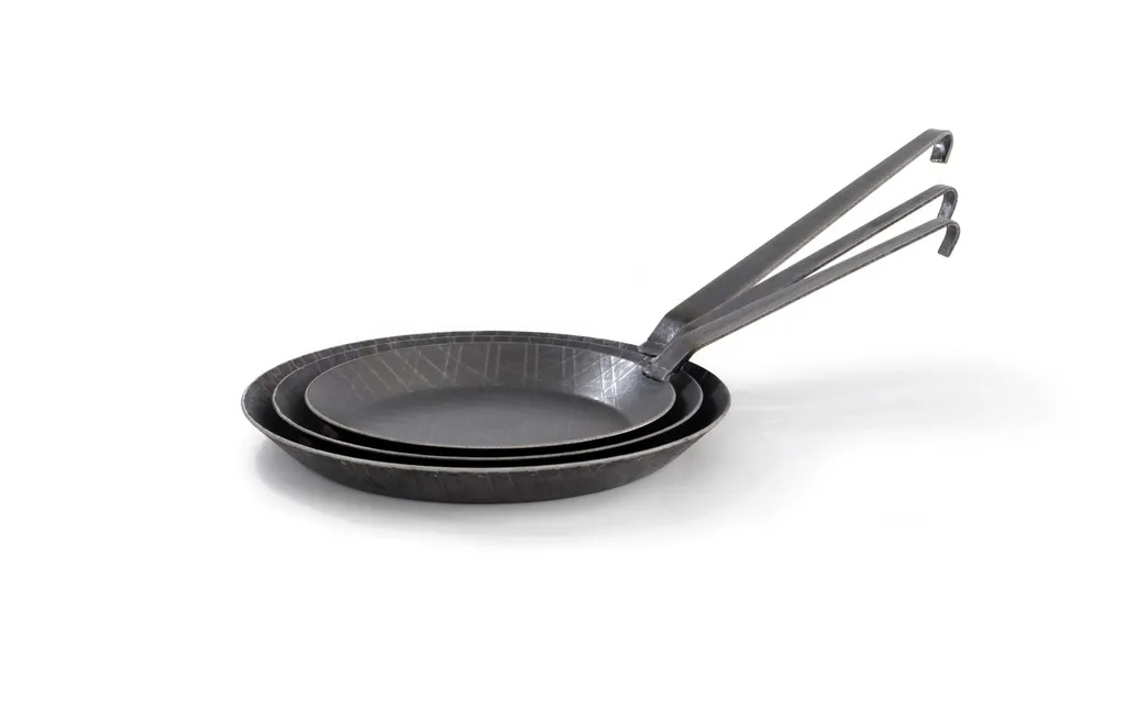 Relags Origin Outdoors Schmiedeeiserne Outdoor-Pfanne 3 Größen 1 Relags Origin Outdoors Schmiedeeiserne Outdoor-Pfanne 3 Größen