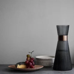 Rosendahl GRAND CRU MOUTHBLOWN Wasserkaraffe Smoke 11 Rosendahl GRAND CRU MOUTHBLOWN Wasserkaraffe Smoke -Brutzellust Verkaufsgeschäft b3622247bc32bdba5a8fdff4b49b00a6