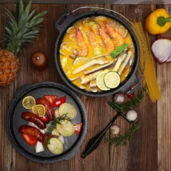 Velaze Topf-Sets, Feuertopf Aus Gusseisen Mit Füßen & Deckel, Topf Mit Henkel, Gusstopf Mit Deckelheber, Bräter Für Camping, Garten, 3.5L/1L -Brutzellust Verkaufsgeschäft bbfa65209af2d1656cb9b62607c3d9ee