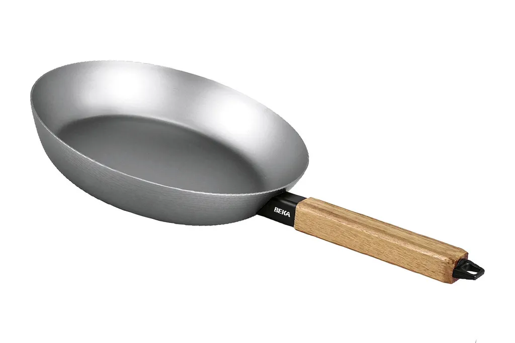 BEKA Nomad Pfanne Stahl + Akazienholz Ø20cm, Silber-grau/natur 5 BEKA Nomad Pfanne Stahl + Akazienholz Ø20cm, Silber-grau/natur – Bild 5