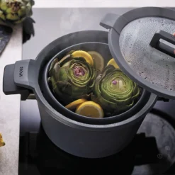 Woll Concept Plus Topf-Set 5-tlg. 4x Töpfe, 1x Sieb Induktion -Brutzellust Verkaufsgeschäft d1107a97ec53c1b7f9d45106ca187c06