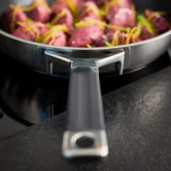Rösle Keuken - Silence Pro Bratpfanne Ø 28cm 38 Rösle Keuken - Silence Pro Bratpfanne Ø 28cm -Brutzellust Verkaufsgeschäft de6cbd5fc9d51ce4c68ab4429c337d0f