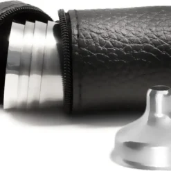 Outdoor Saxx® - 8-Teiliges Edelstahl-Becher Set, 6 Unzerbrechliche Schnaps-Becher, Schnaps-Gläser Aus Metall, Metall-Becher Mit Einfüll-Trichter Und Leder-Tasche, Ideales Flachmann-Zubehör 6 Outdoor Saxx® - 8-Teiliges Edelstahl-Becher Set, 6 Unzerbrechliche Schnaps-Becher, Schnaps-Gläser Aus Metall, Metall-Becher Mit Einfüll-Trichter Und Leder-Tasche, Ideales Flachmann-Zubehör -Brutzellust Verkaufsgeschäft ed918518910b20e93e9141176d19d5ef