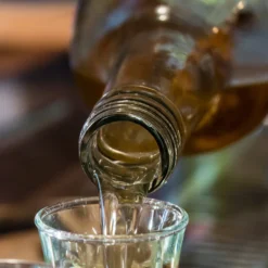 Relaxdays Schnapsbrett Holz Mit 6 Gläsern -Brutzellust Verkaufsgeschäft eeb861ccdc5c118b305639f6f4e01ec6