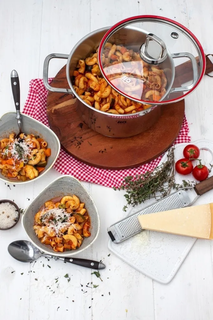 ELO Topfset Excellent 5tlg. Inkl. Magnetischem Topfuntersetzer 3 ELO Topfset Excellent 5tlg. Inkl. Magnetischem Topfuntersetzer – Bild 3